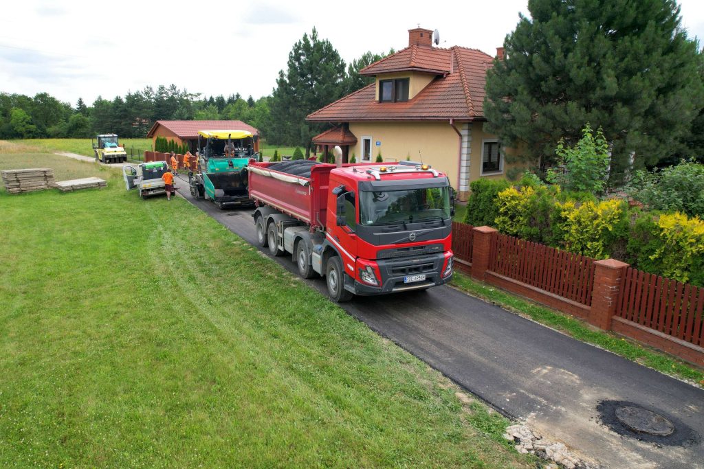 Prawie 10 mln zł na budowę dróg w gminie Ropczyce
