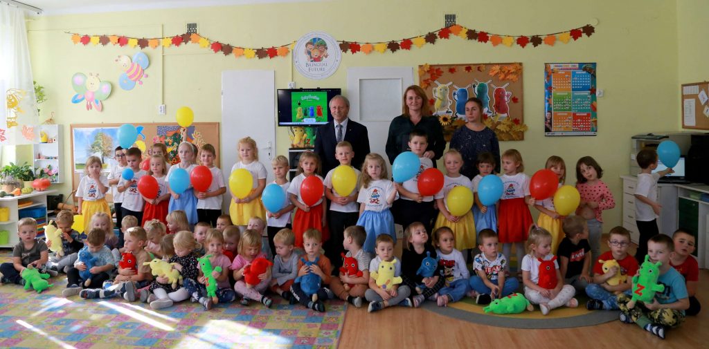 Burmistrz wspiera przedszkolaków w naucę języków obcych